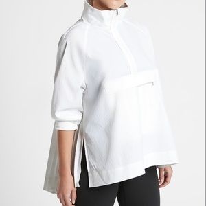Athleta Sojourn Pleated Pullover Top White
